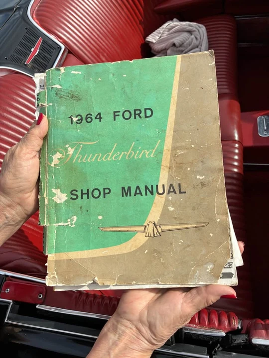 1964 Ford Thunderbird 4th Gen - Image 7 of 8