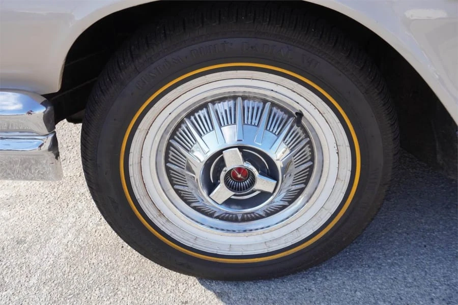 1964 Ford Thunderbird 4th Gen - Image 16 of 31