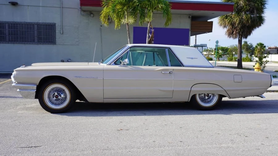 1964 Ford Thunderbird 4th Gen - Image 10 of 31