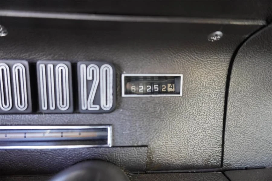 1964 Ford Thunderbird 4th Gen - Image 27 of 31