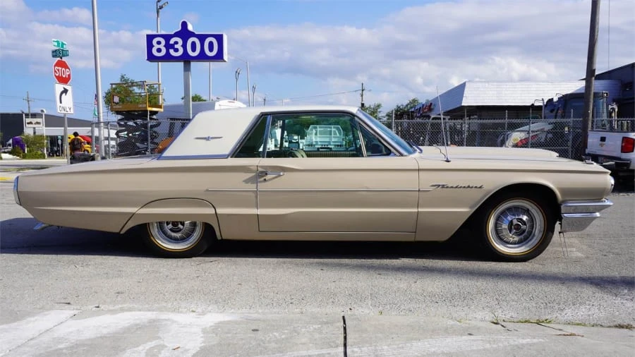 1964 Ford Thunderbird 4th Gen - Image 2 of 31
