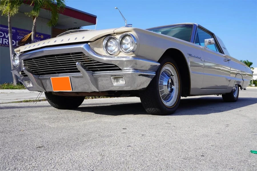 1964 Ford Thunderbird 4th Gen - Image 9 of 31