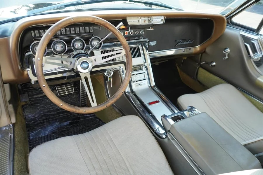 1964 Ford Thunderbird 4th Gen - Image 26 of 31