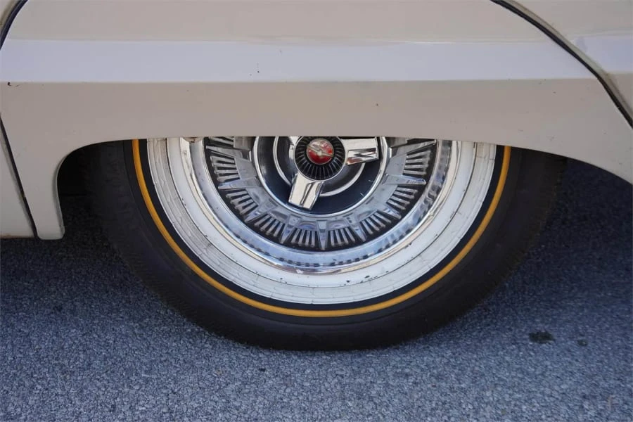 1964 Ford Thunderbird 4th Gen - Image 17 of 31