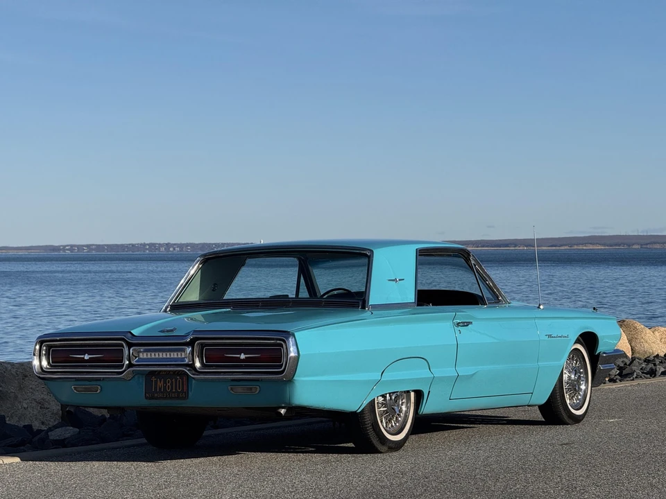 1964 Ford Thunderbird 3rd Gen - Image 13 of 31