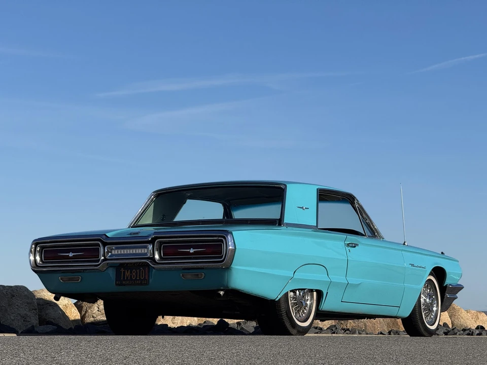 1964 Ford Thunderbird 3rd Gen - Image 12 of 31