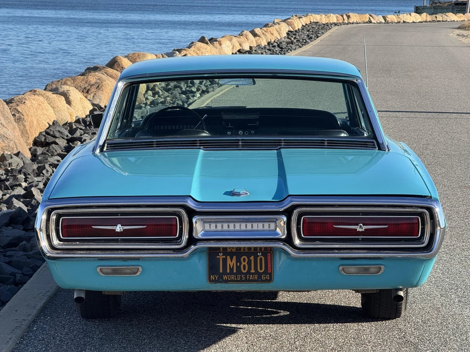 1964 Ford Thunderbird 3rd Gen - Image 10 of 31