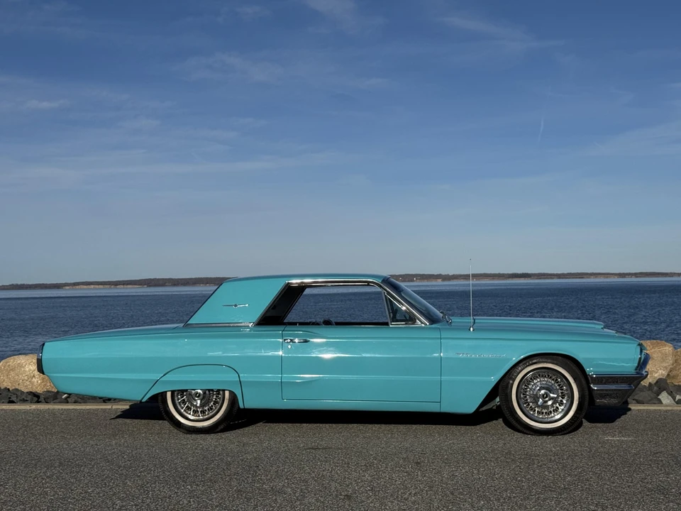 1964 Ford Thunderbird 3rd Gen - Image 17 of 31