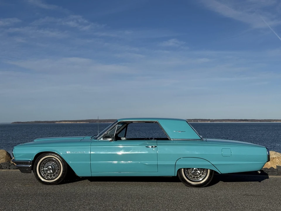 1964 Ford Thunderbird 3rd Gen - Image 7 of 31