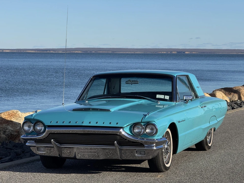 1964 Ford Thunderbird 3rd Gen - Image 2 of 31