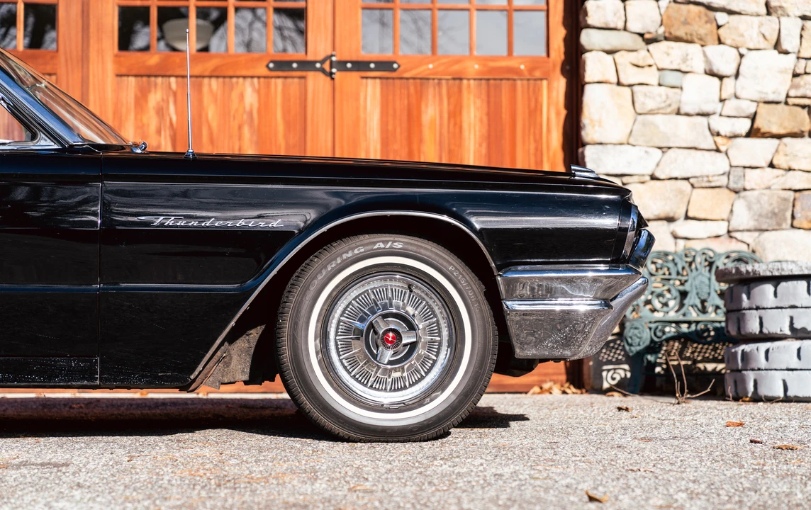 1964 Ford Thunderbird 4th Gen - Image 22 of 31