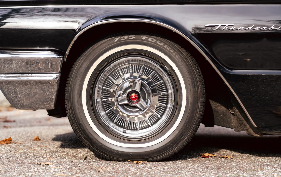 1964 Ford Thunderbird 4th Gen - Image 27 of 31