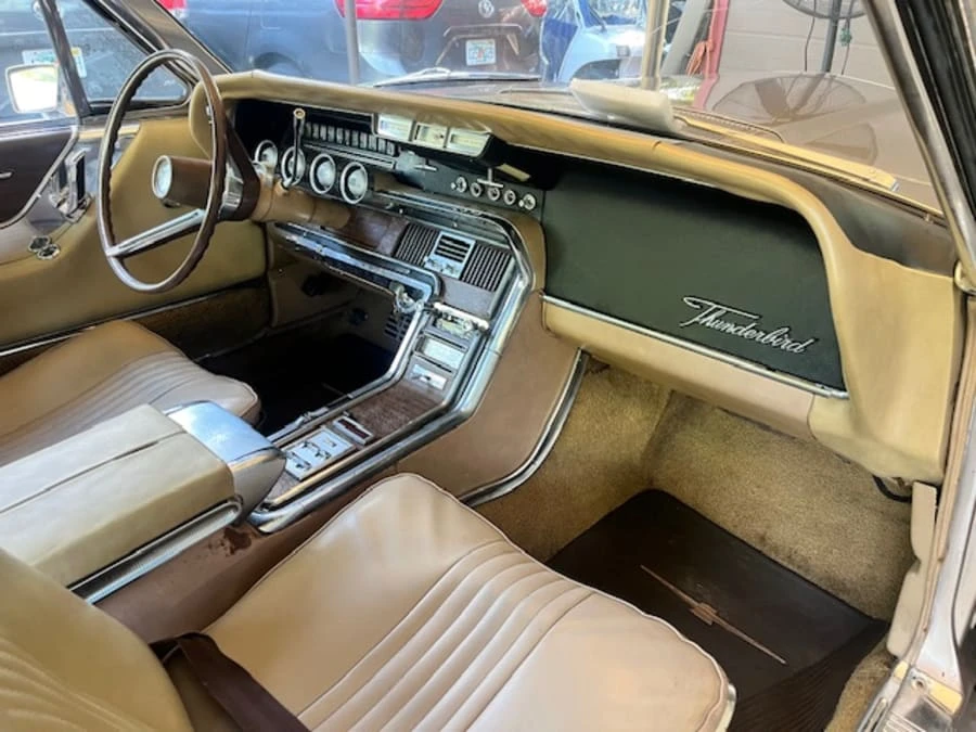 1964 Ford Thunderbird 4th Gen - Image 15 of 19