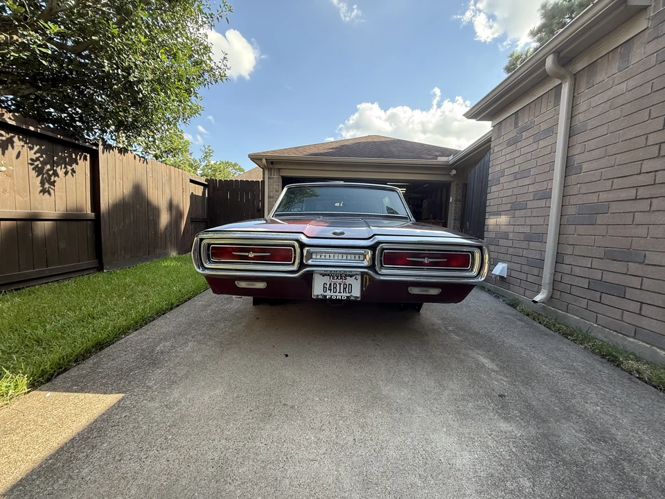 1964 Ford Thunderbird 4th Gen - Image 9 of 31