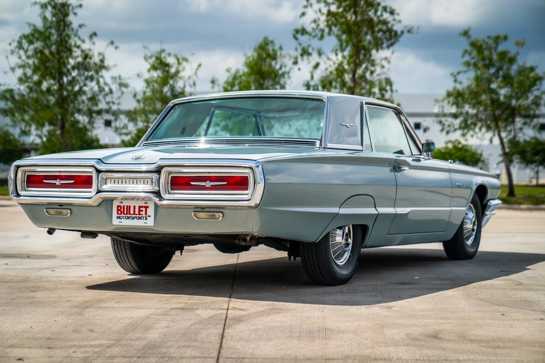 1964 Ford Thunderbird 4th Gen - Image 7 of 31