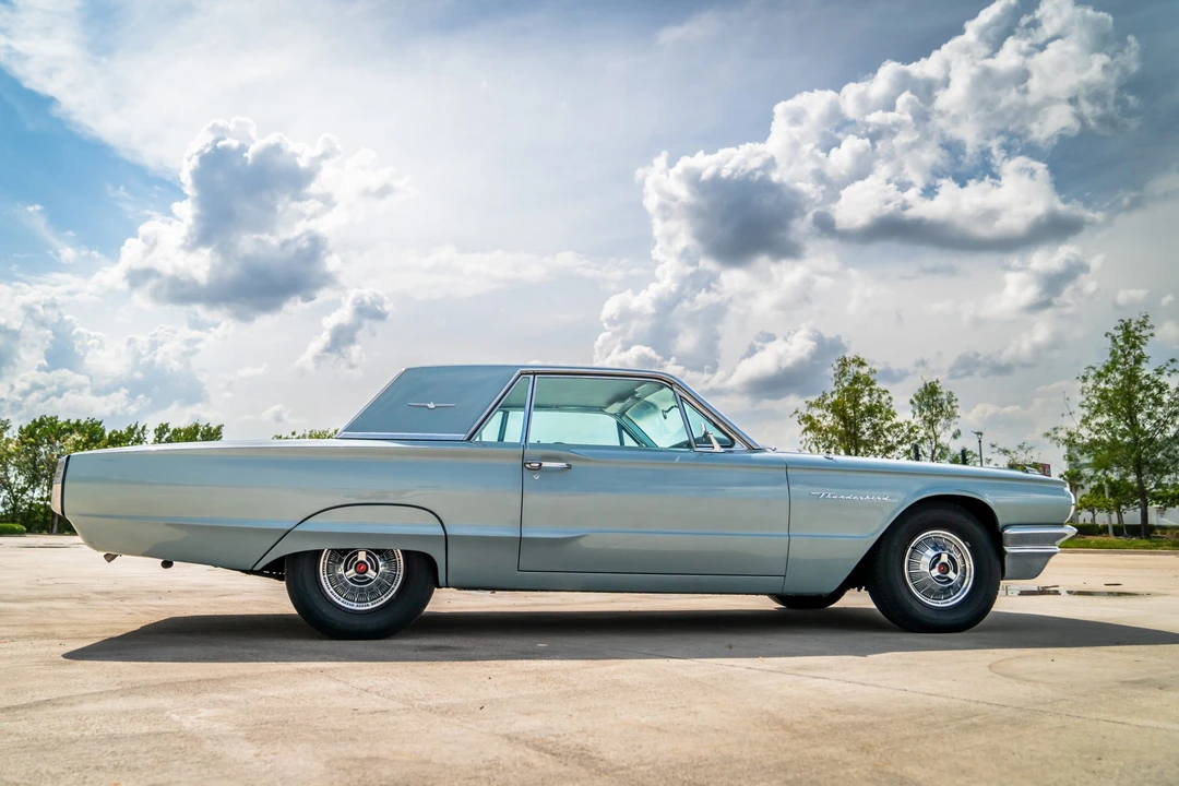 1964 Ford Thunderbird 4th Gen - Image 8 of 31