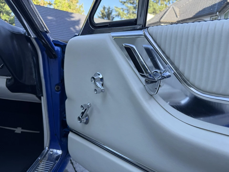 1964 Ford Thunderbird 4th Gen - Image 29 of 31