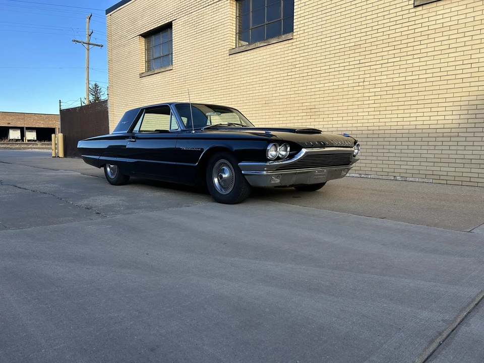 1964 Ford Thunderbird 3rd Gen - Image 8 of 31