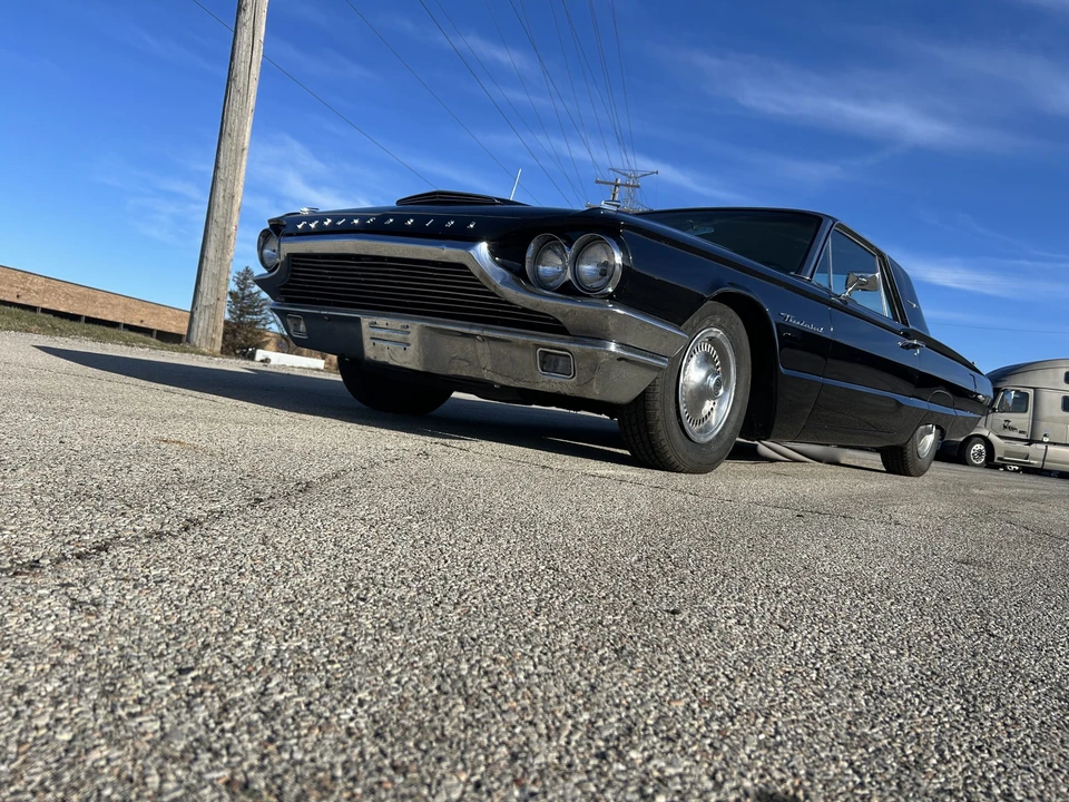 1964 Ford Thunderbird 3rd Gen - Image 22 of 31