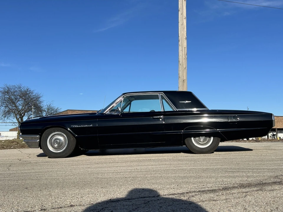 1964 Ford Thunderbird 3rd Gen - Image 24 of 31