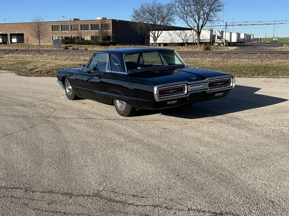 1964 Ford Thunderbird 3rd Gen - Image 29 of 31