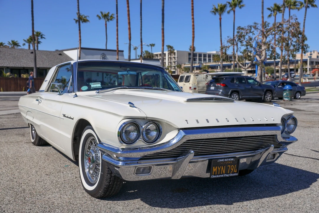 1964 Ford Thunderbird 4th Gen - Image 8 of 31