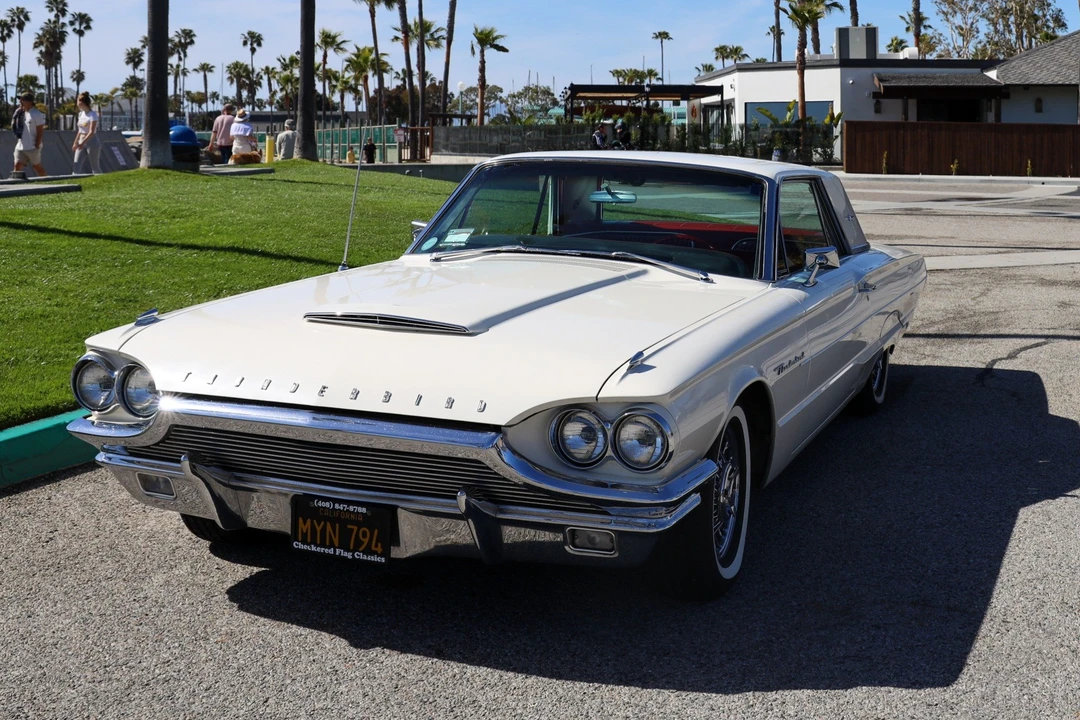 1964 Ford Thunderbird 4th Gen - Image 5 of 31