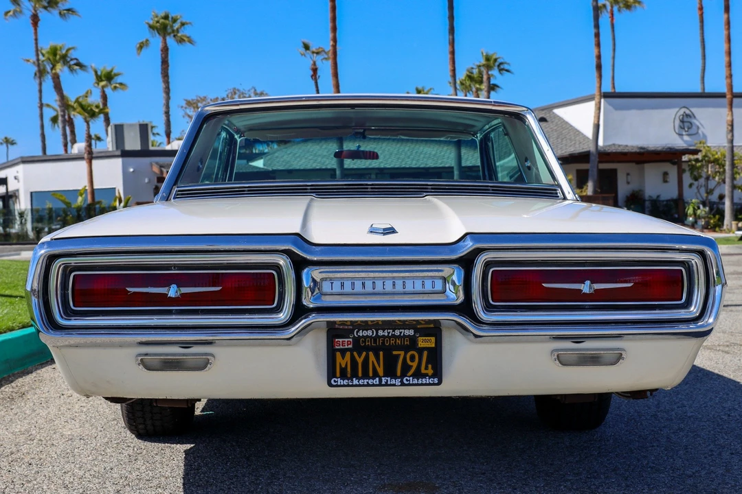1964 Ford Thunderbird 4th Gen - Image 12 of 31