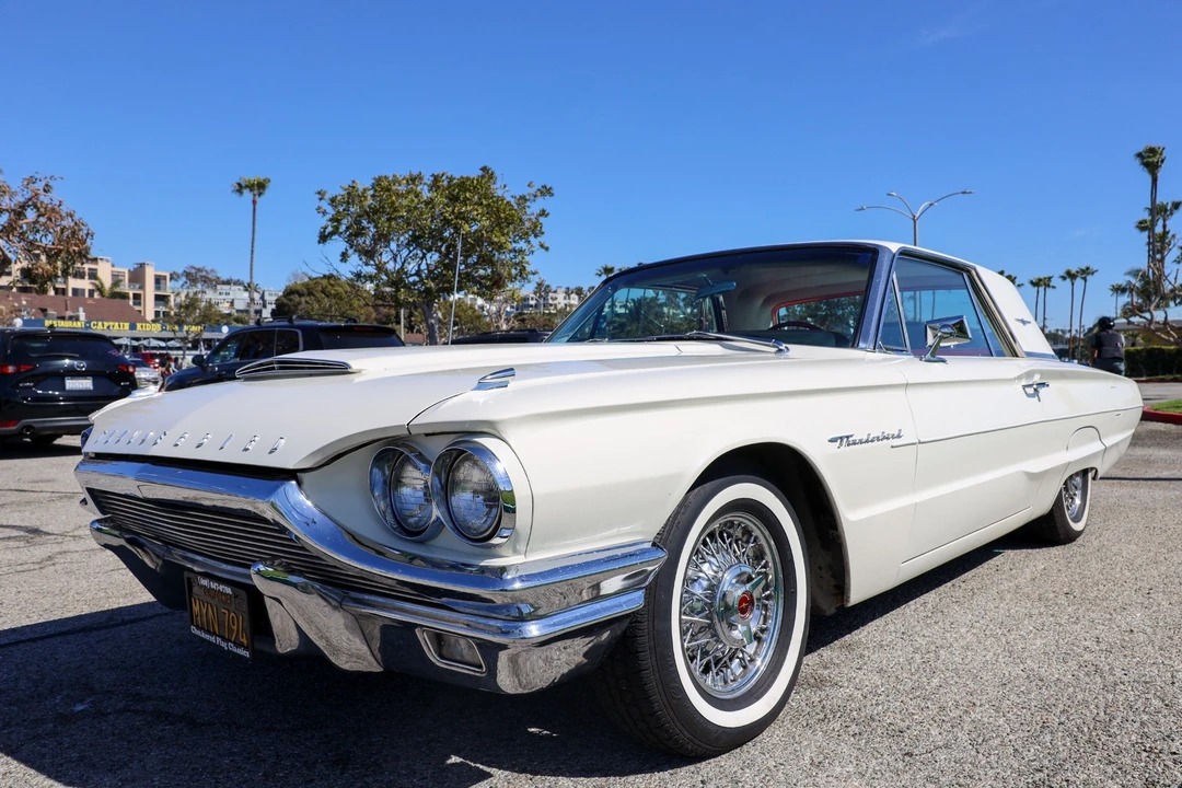 1964 Ford Thunderbird 4th Gen - Image 4 of 31