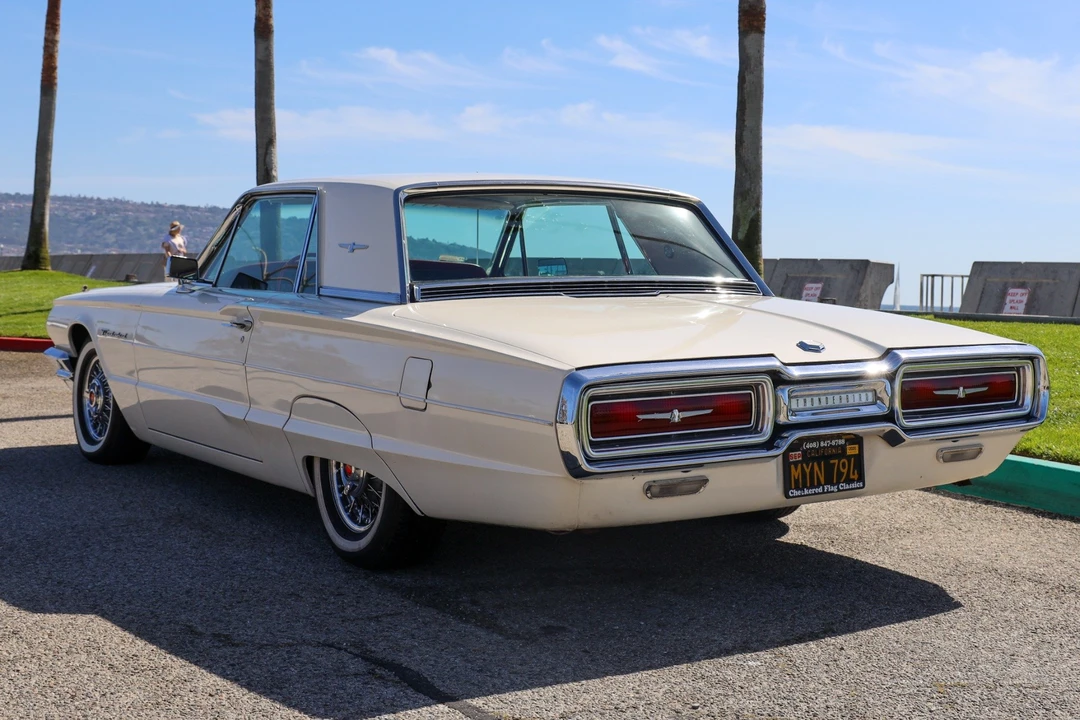 1964 Ford Thunderbird 4th Gen - Image 13 of 31