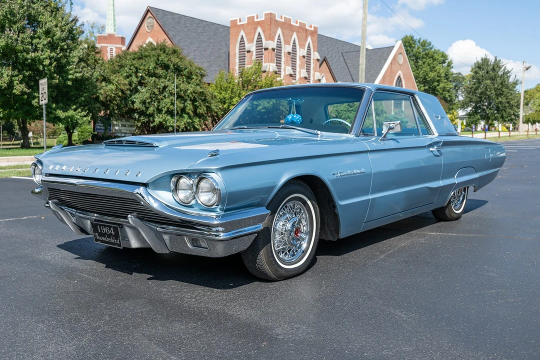 1964 Ford Thunderbird 4th Gen - Image 2 of 31