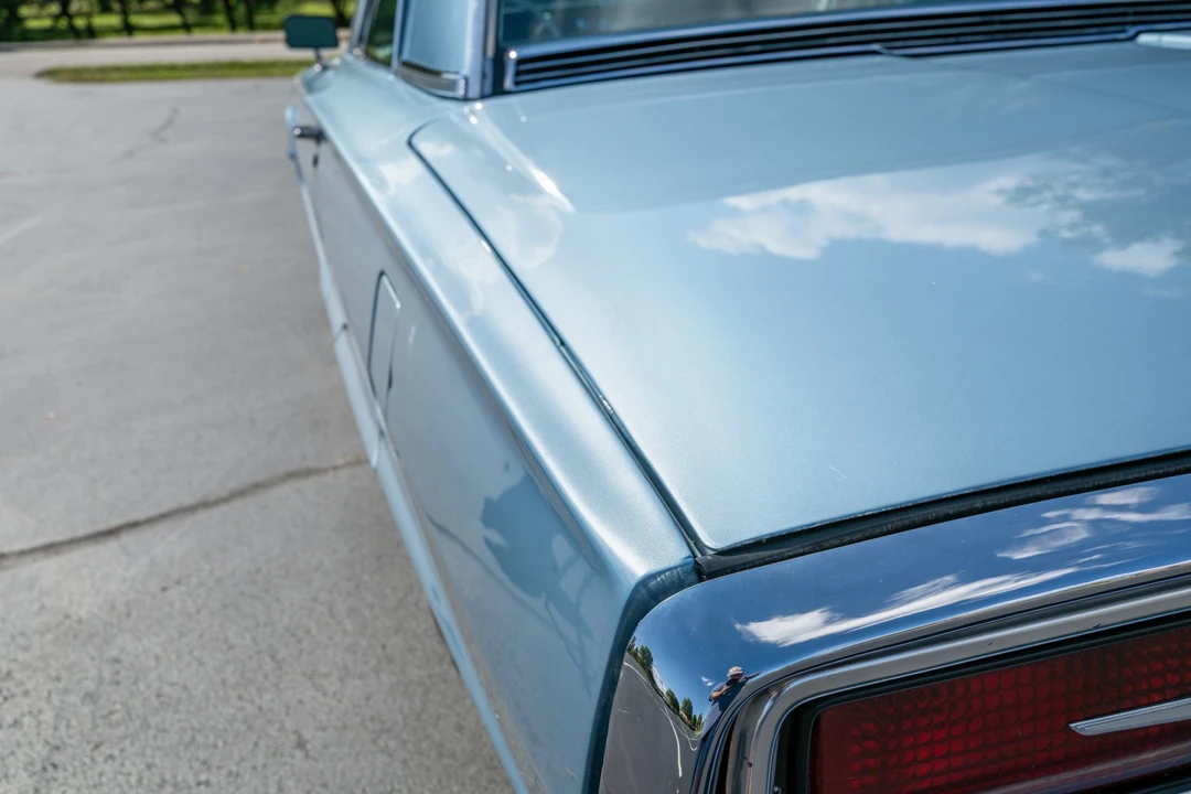 1964 Ford Thunderbird 4th Gen - Image 24 of 31