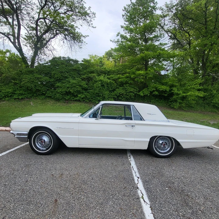 1964 Ford Thunderbird 4th Gen - Image 9 of 31