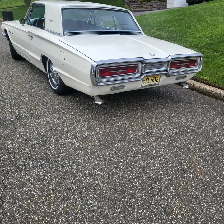 1964 Ford Thunderbird 4th Gen - Image 27 of 31
