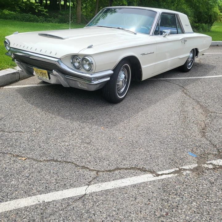 1964 Ford Thunderbird 4th Gen - Image 8 of 31