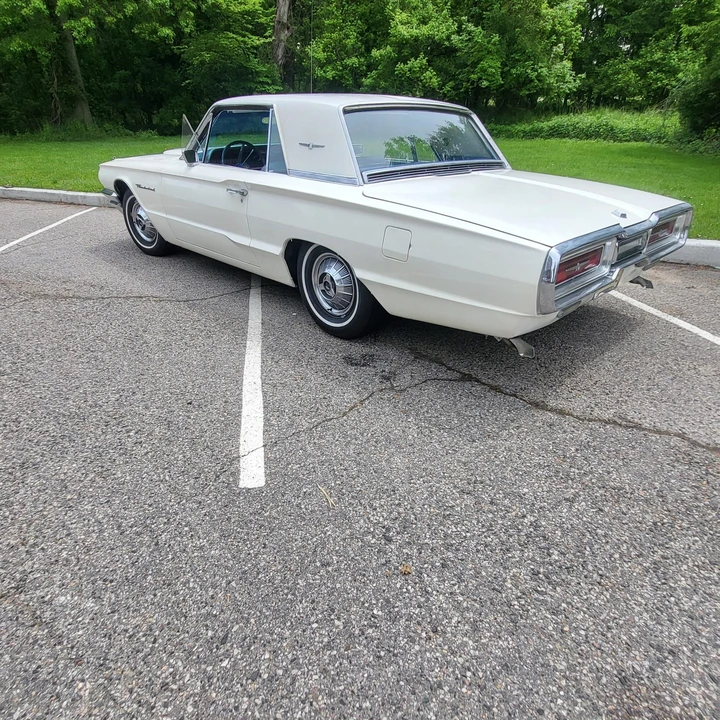 1964 Ford Thunderbird 4th Gen - Image 12 of 31