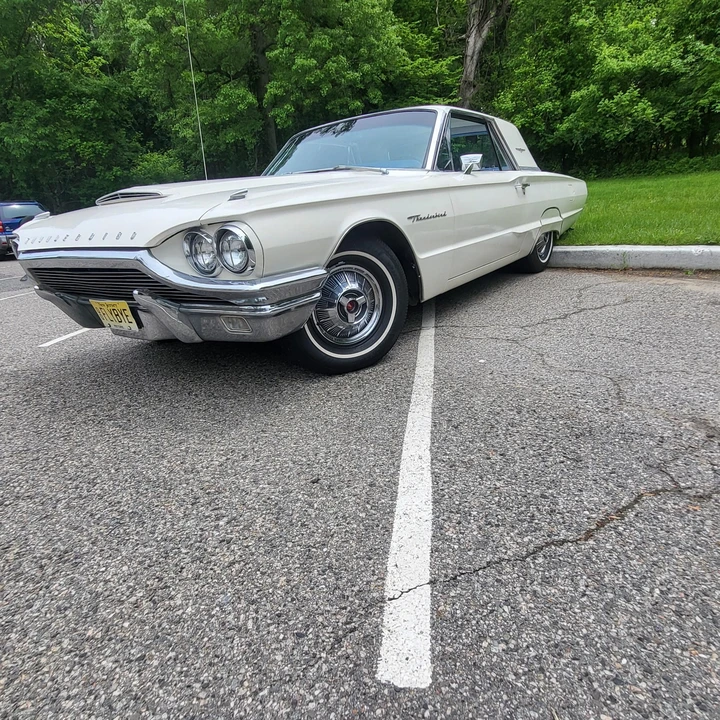 1964 Ford Thunderbird 4th Gen - Image 7 of 31