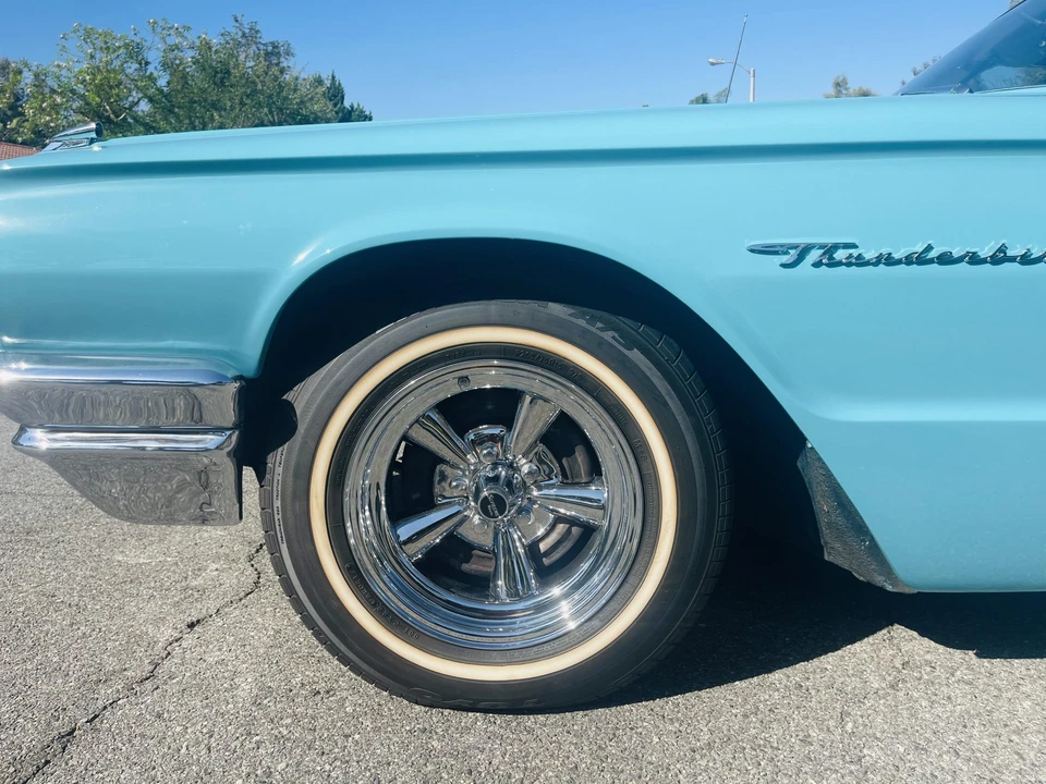 1964 Ford Thunderbird 4th Gen - Image 20 of 31