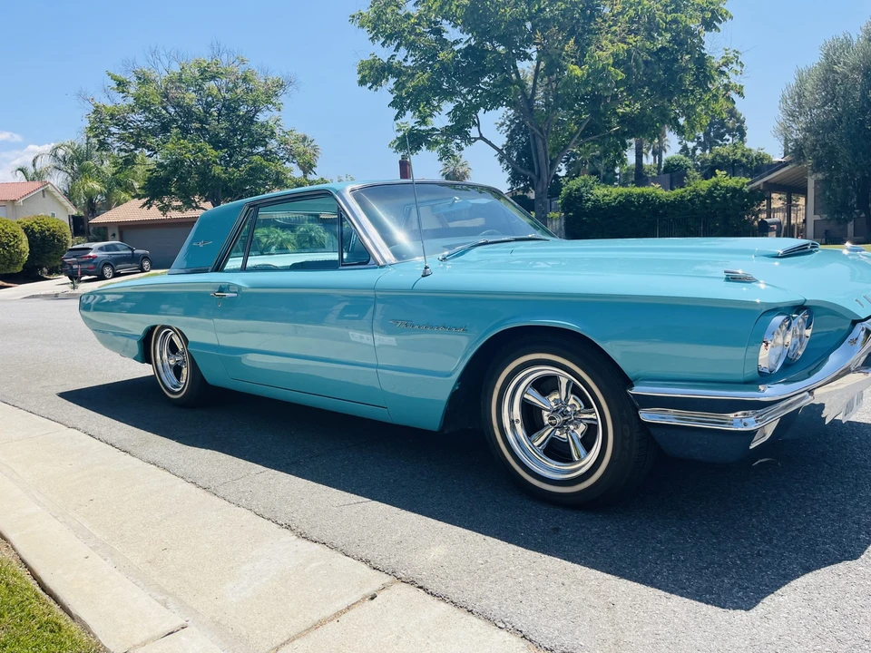 1964 Ford Thunderbird 4th Gen - Image 9 of 31
