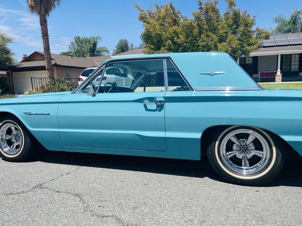 1964 Ford Thunderbird 4th Gen - Image 21 of 31