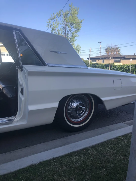 1964 Ford Thunderbird 4th Gen - Image 29 of 31