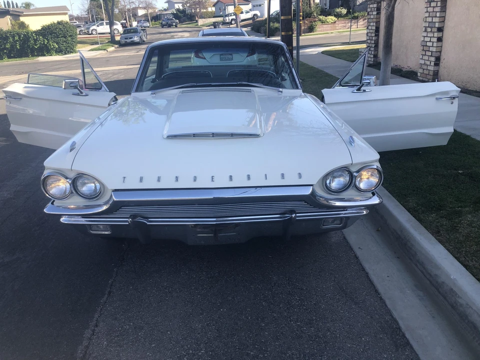 1964 Ford Thunderbird 4th Gen - Image 11 of 31