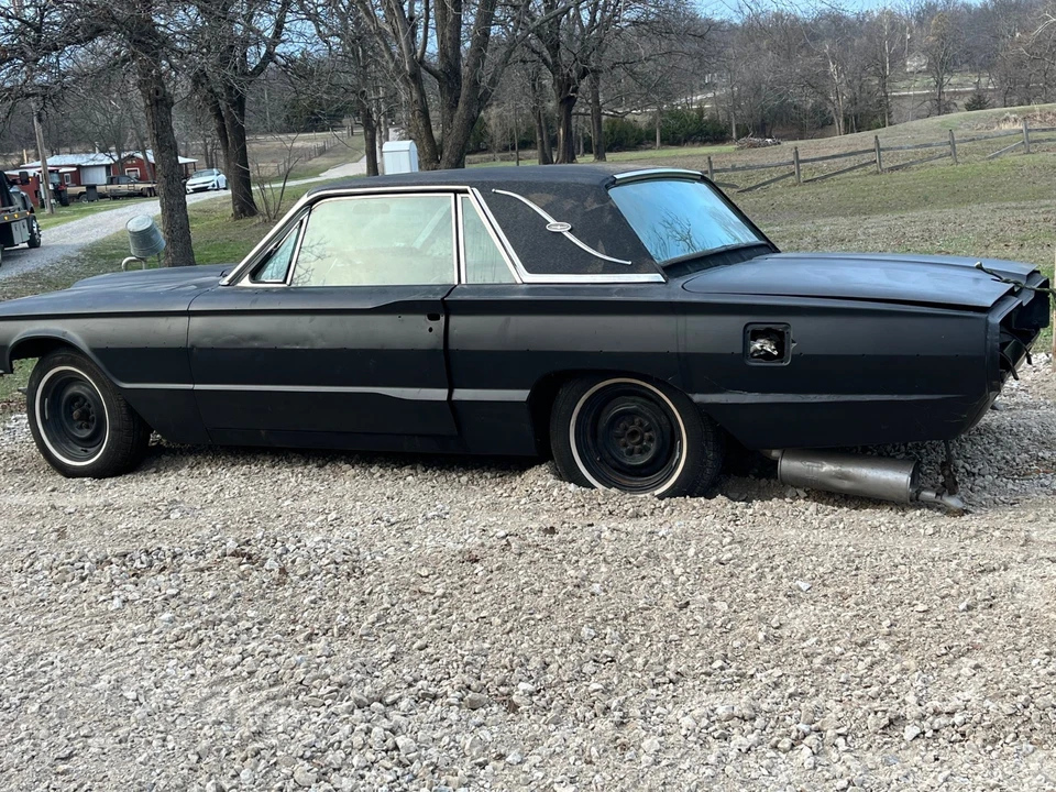 1964 Ford Thunderbird 4th Gen - Image 7 of 15