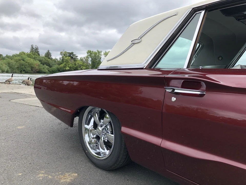 1964 Ford Thunderbird 3rd Gen - Image 9 of 21
