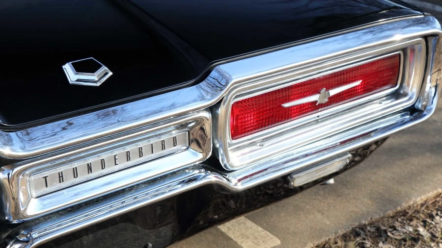 1964 Ford Thunderbird 4th Gen - Image 11 of 12