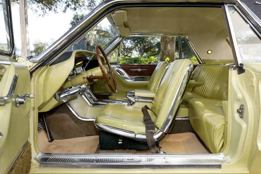 1964 Ford Thunderbird 4th Gen - Image 21 of 31