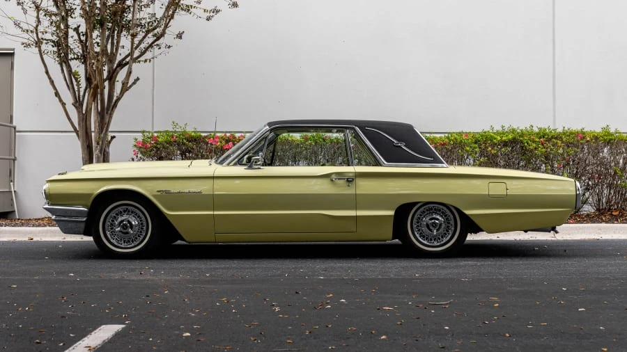 1964 Ford Thunderbird 4th Gen - Image 8 of 31