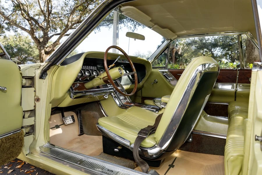 1964 Ford Thunderbird 4th Gen - Image 22 of 31