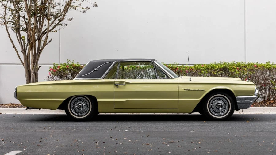 1964 Ford Thunderbird 4th Gen - Image 2 of 31