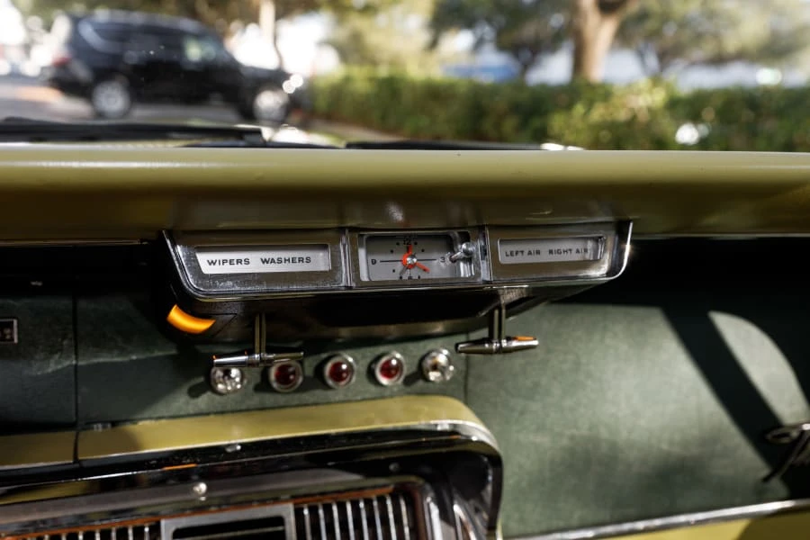 1964 Ford Thunderbird 4th Gen - Image 23 of 31